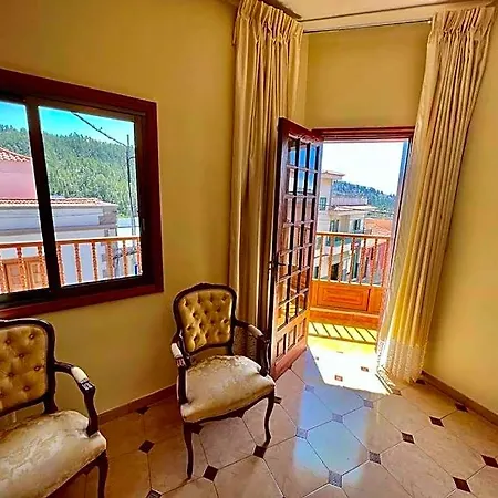 Hostel Alma In The Heart Of The Vilaflor! Self Check In 24h