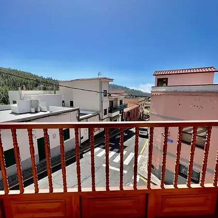 Hostel Alma In The Heart Of The Vilaflor! Self Check In 24h